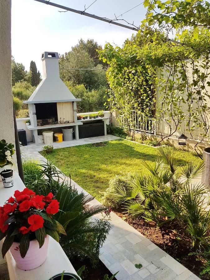 Apartments Vila Leona بيروفاتش المظهر الخارجي الصورة